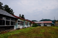 校舎全景（西側から撮影）